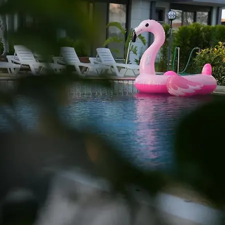 çeşme Tatil Sitesi